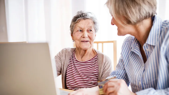 Deciding Between Assisted Living and Memory Care